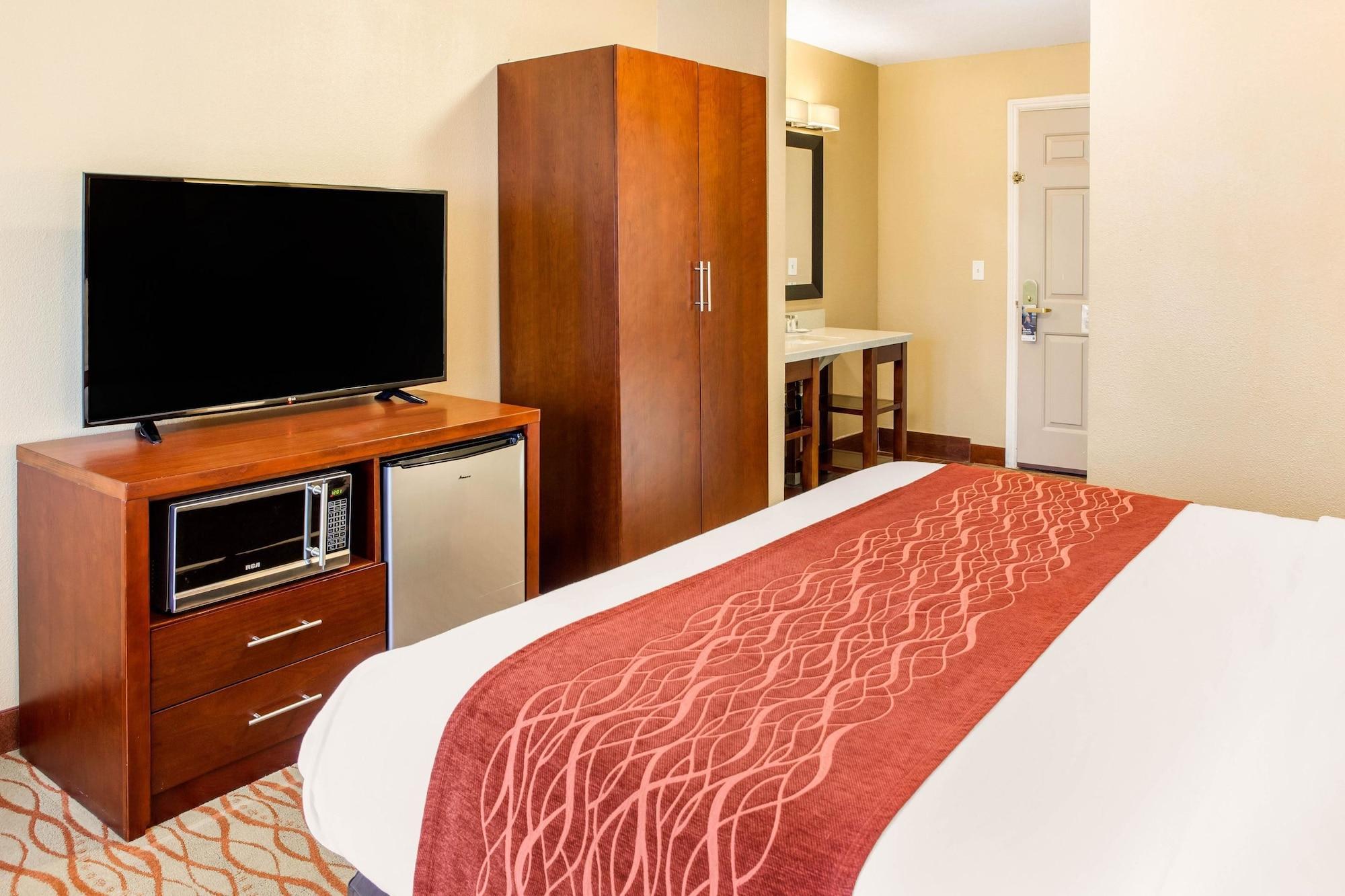 Comfort Inn Mount Shasta Area Weed Exterior photo